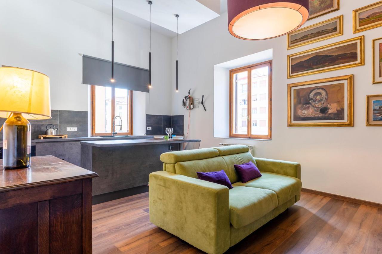 Piccola Venezia Canal View Charming Flat Livorno Bagian luar foto
